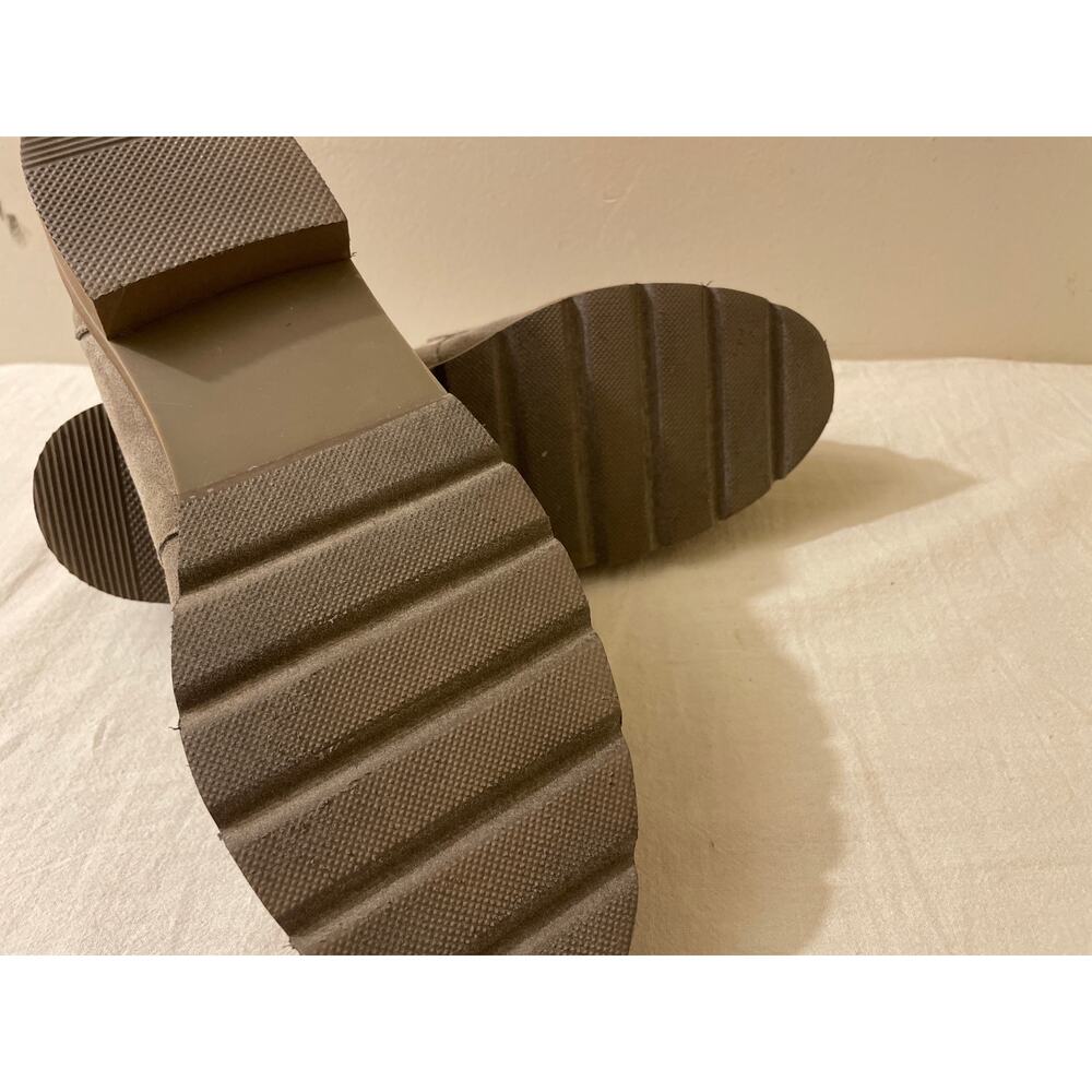 Anne‎ Klein Women's Size 8.5 Everly Lug Sole Penny Loafers Shoes Grey - Picture 8 of 8